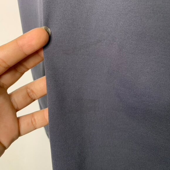 Lululemon Women's Gray Crossed Back Tank Top Size 4 - Picture 7 of 16